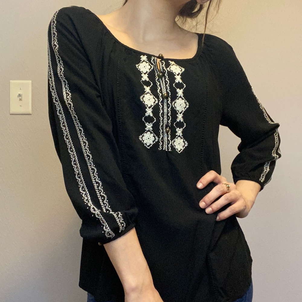 Women’s blouse